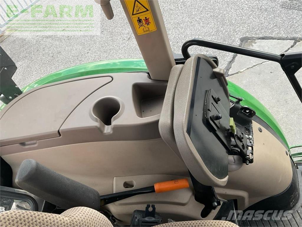 John Deere 5075E Tractores