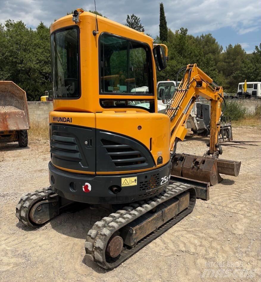 Hyundai R25Z-9 AK Mini excavadoras < 7t