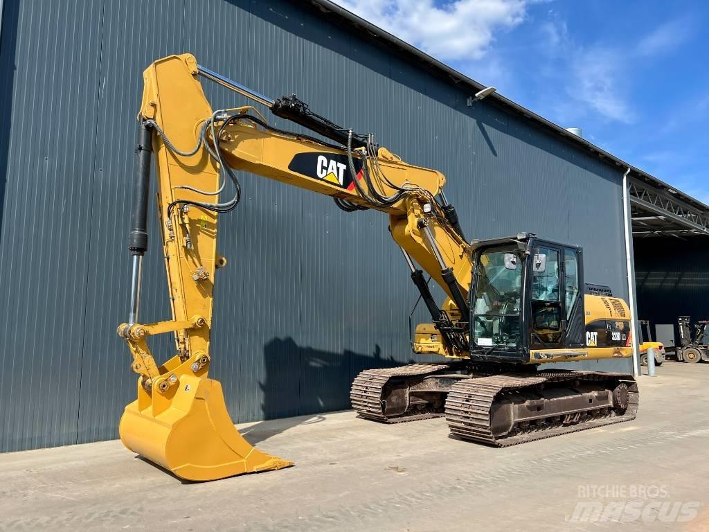CAT 323D LN VA Excavadoras de cadenas