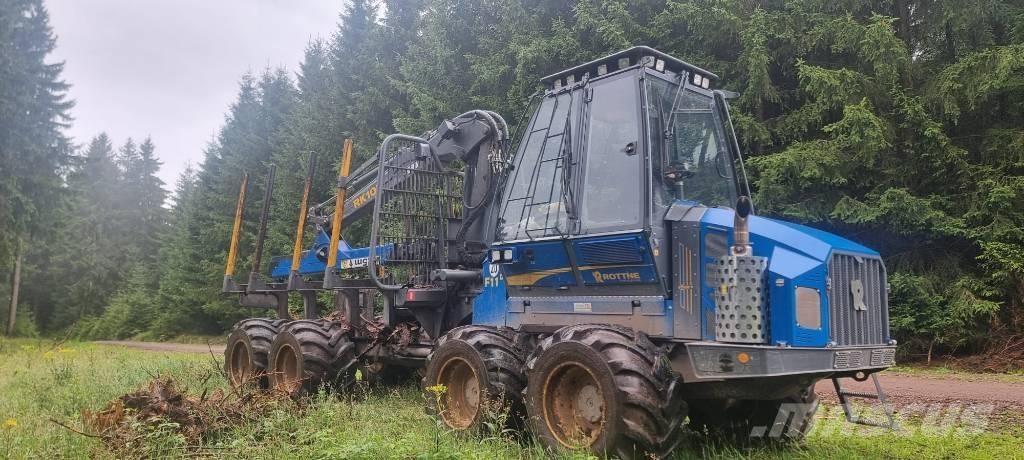 Rottne F11D Autocargadoras