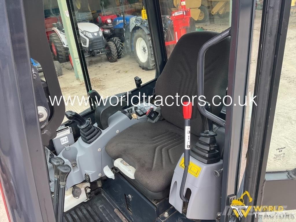Kubota U 27-4 Mini excavadoras < 7t