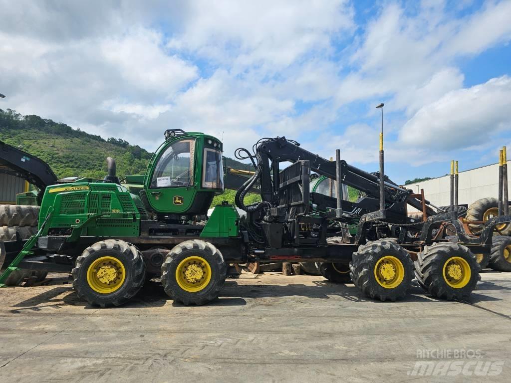 John Deere 1910G Autocargadoras