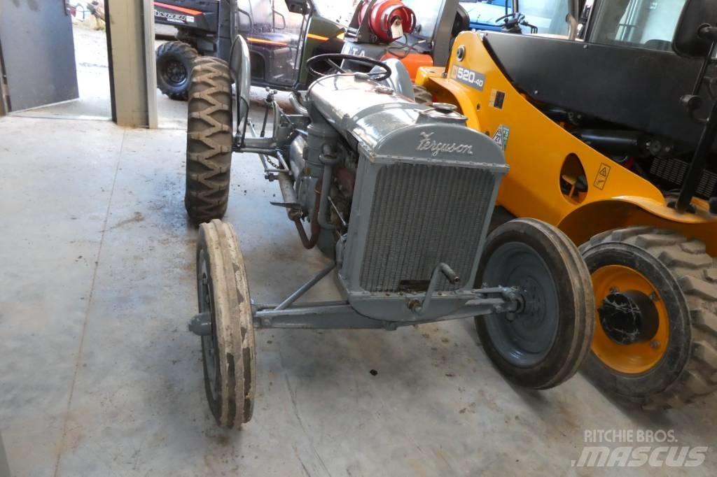 Ferguson type a Tractores