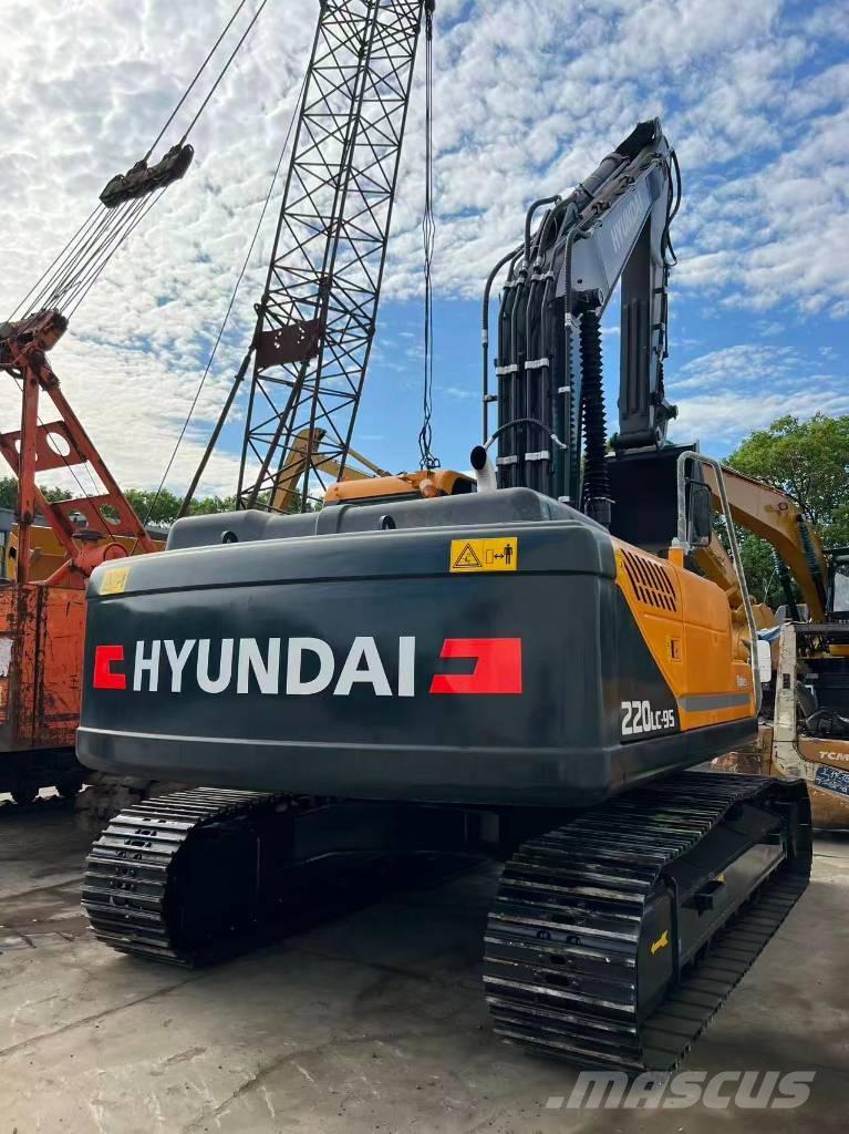 Hyundai R220LC-9S Excavadoras 7t - 12t