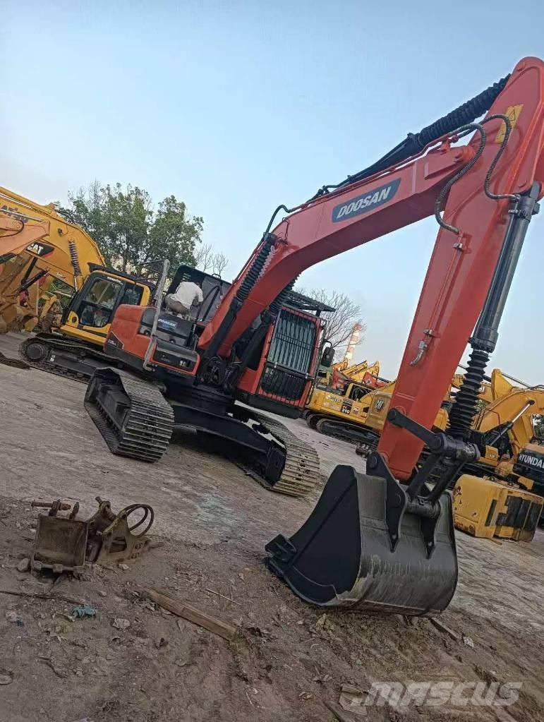 Doosan DX 225LC-9c Excavadoras de cadenas