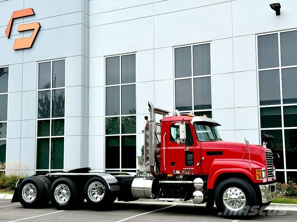 Mack CHU 613 Cabezas tractoras