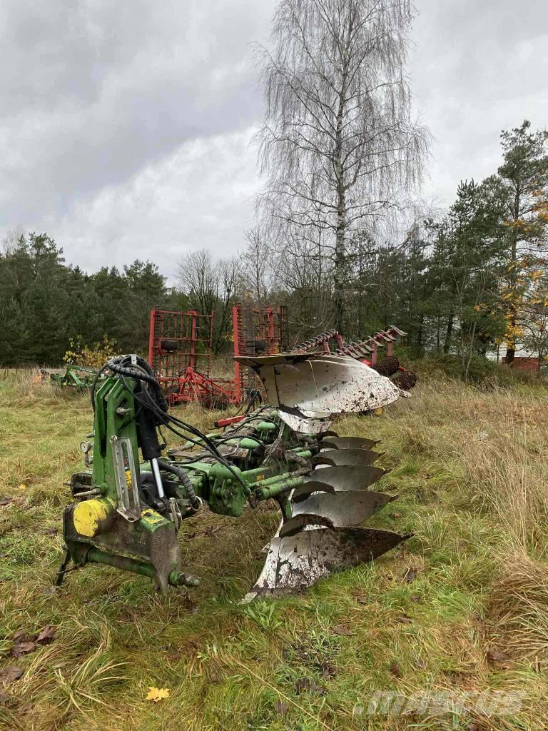 Amazone Cayros XS V Arados reversibles suspendidos