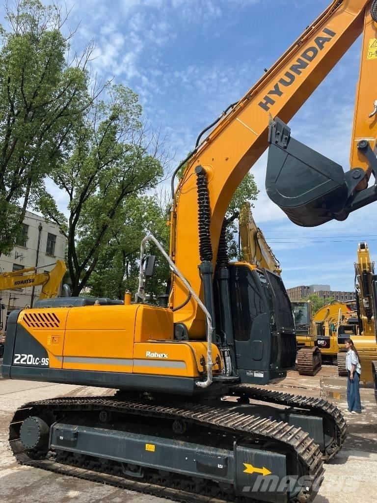 Hyundai 220LC-9S Excavadoras de cadenas