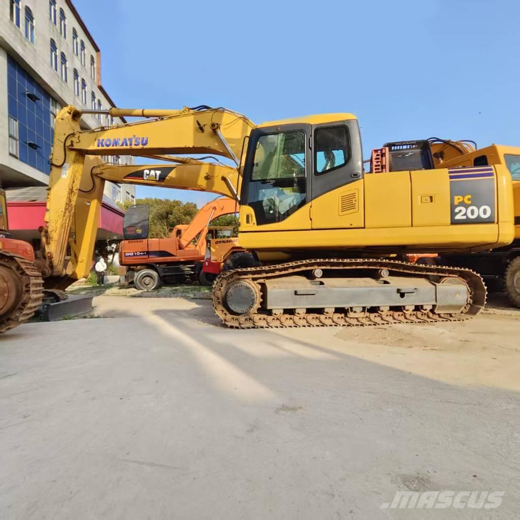 Komatsu PC 200-7 Excavadoras de cadenas