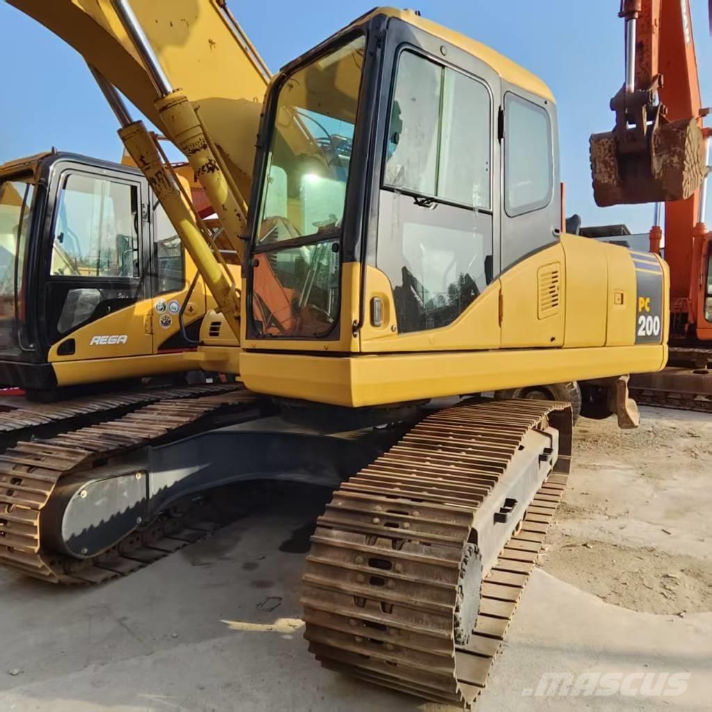 Komatsu PC 200-7 Excavadoras de cadenas