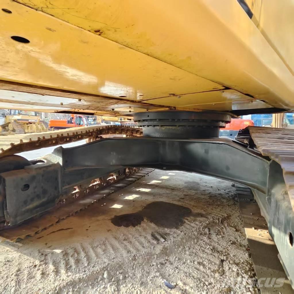 Komatsu PC 200-7 Excavadoras de cadenas