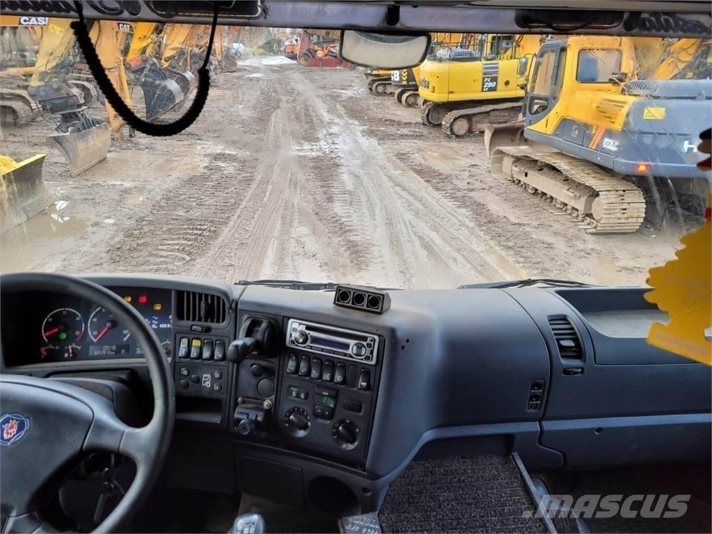 Scania R420 8x4 Camiones portacubetas