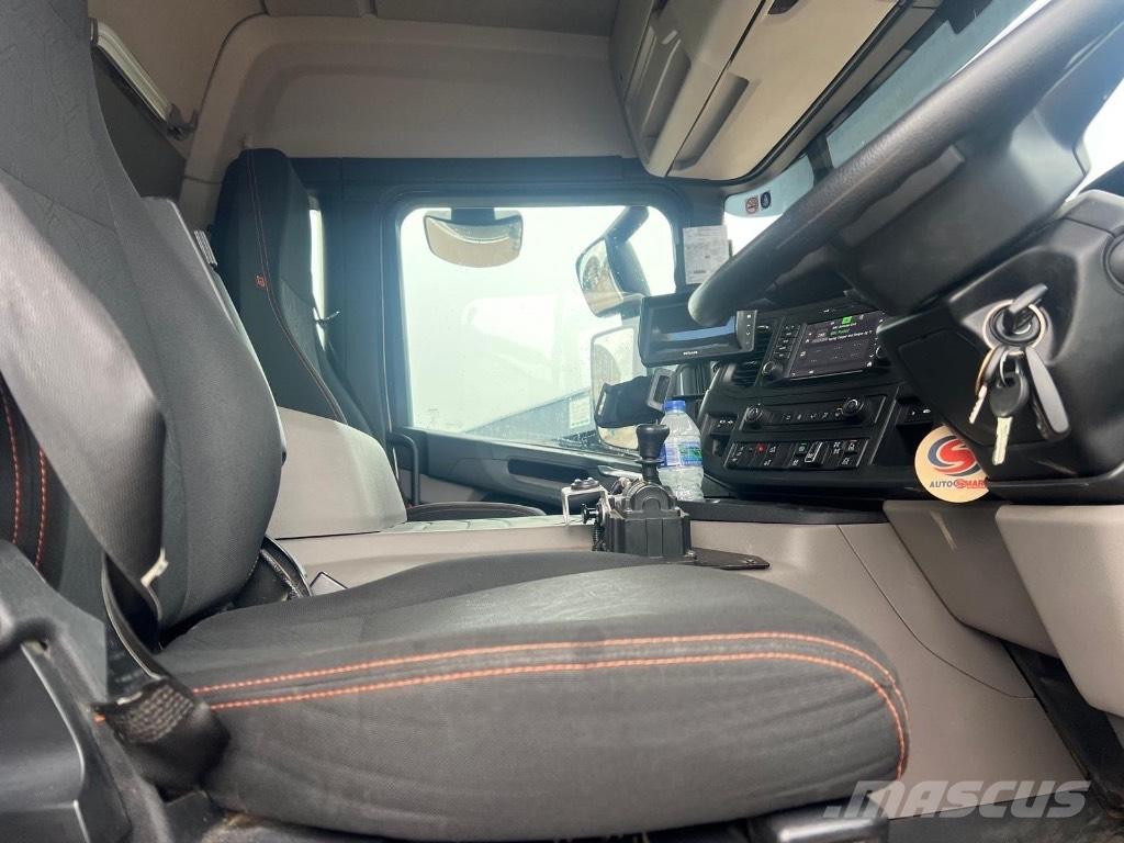 Scania P450 XT Camiones bañeras basculantes o volquetes