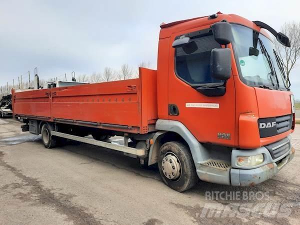 DAF LF45.220 Camiones plataforma