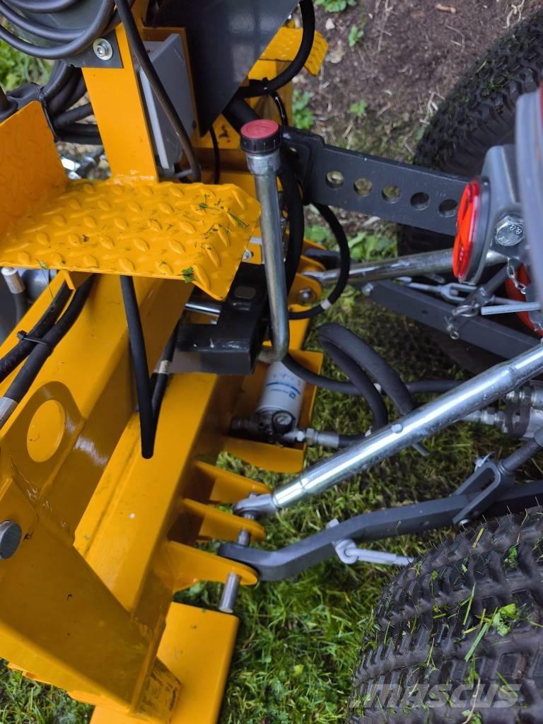 Kubota L1-382 HST Tractores