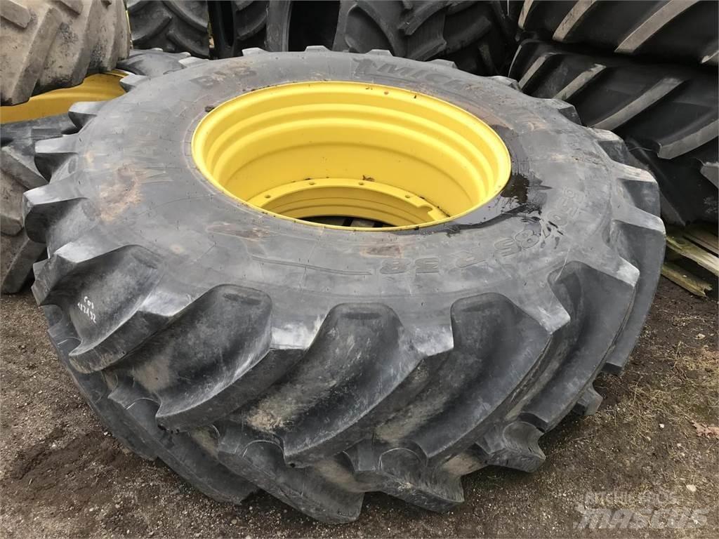 Michelin 650/85R38 Neumáticos, ruedas y llantas