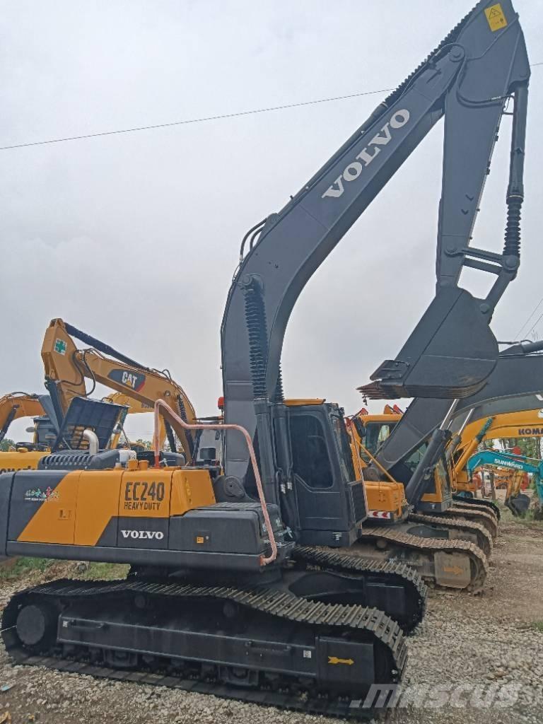 Volvo EC 240 Excavadoras de cadenas