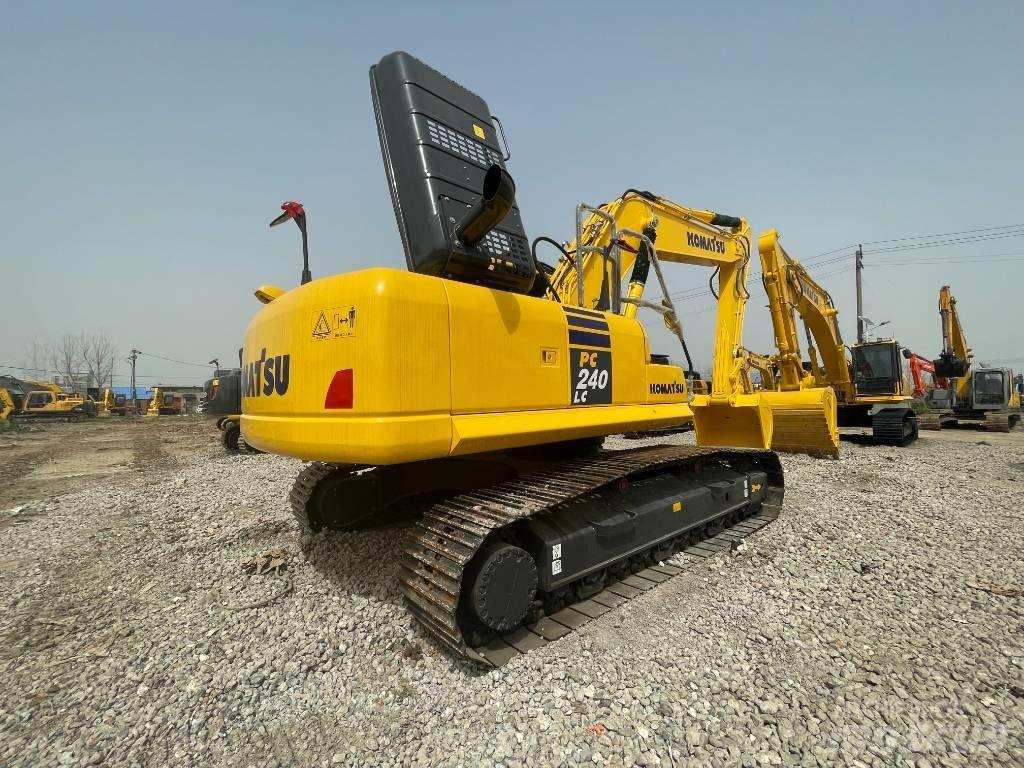 Komatsu PC 240 Excavadoras de cadenas