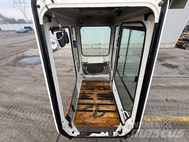 Liebherr R 944 B CAB Cabinas e interior