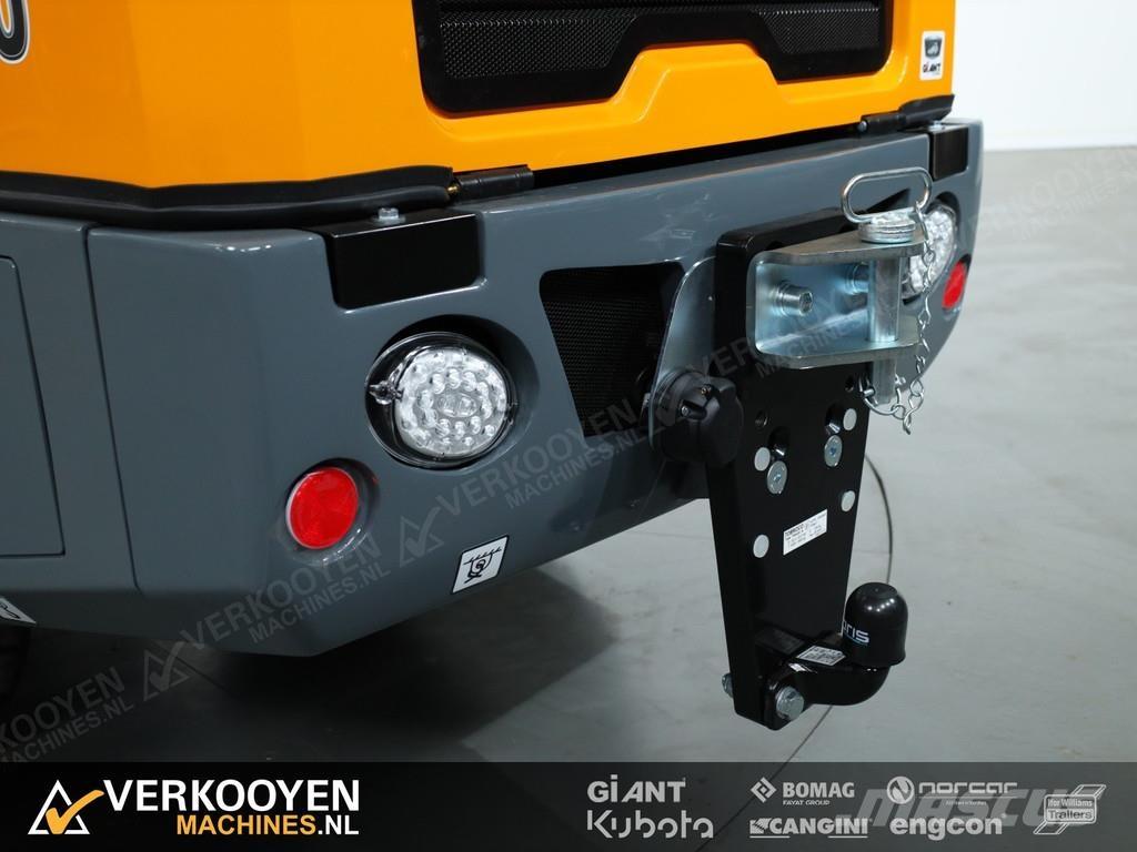 GiANT G3500 Cargadoras sobre ruedas