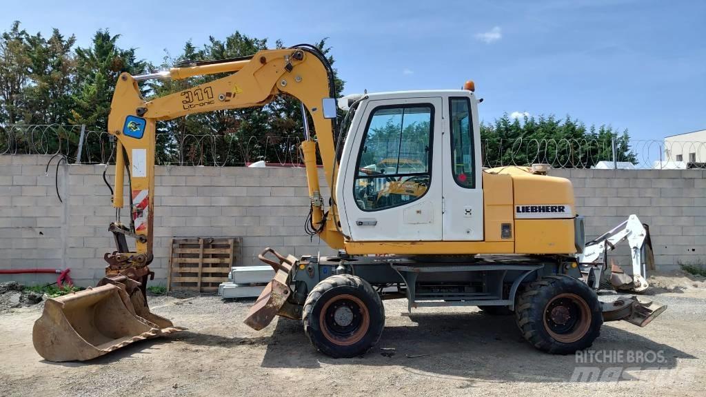Liebherr A 311 Excavadoras de ruedas