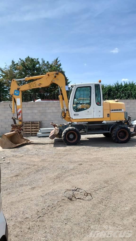 Liebherr A 311 Excavadoras de ruedas