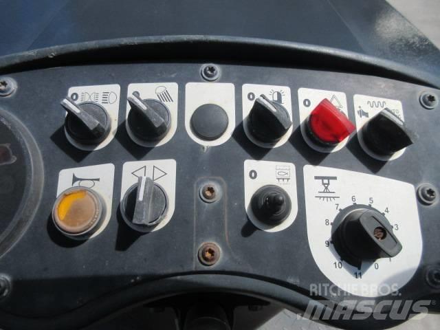 Bomag BW 120 AD-4 Rodillos de doble tambor