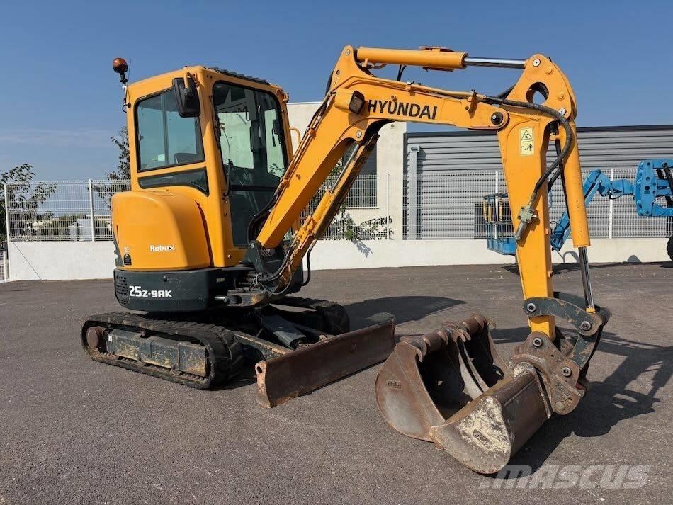 Hyundai R25Z-9 AK Mini excavadoras < 7t