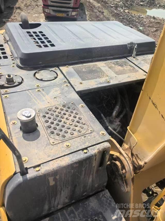 Sumitomo SH200-5 Excavadoras de cadenas