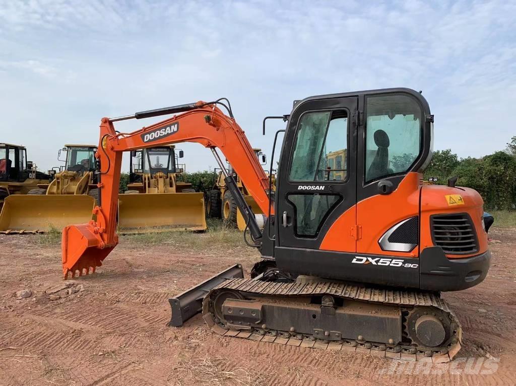 Doosan DX 55 Mini excavadoras < 7t
