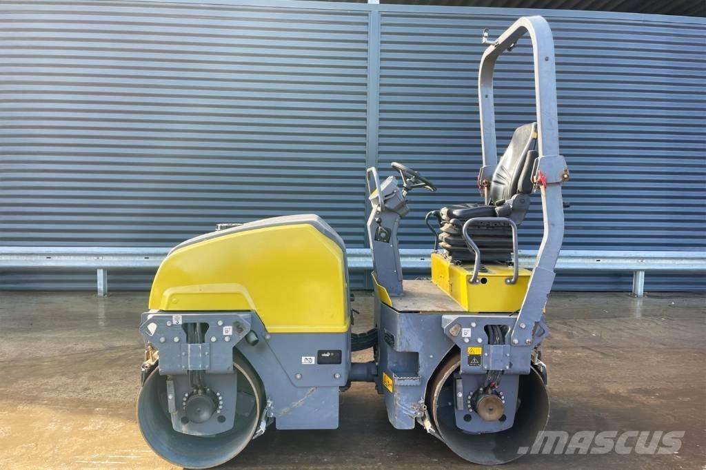 Dynapac CC1200 Rodillos de doble tambor