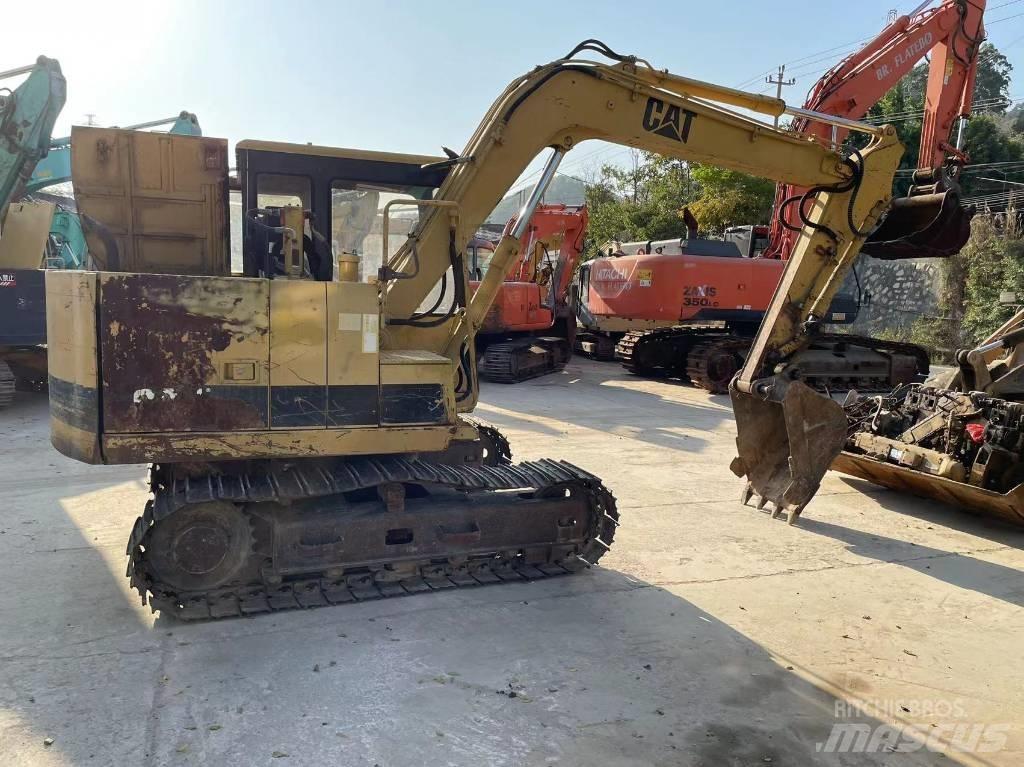 CAT E 70 B Excavadoras de cadenas