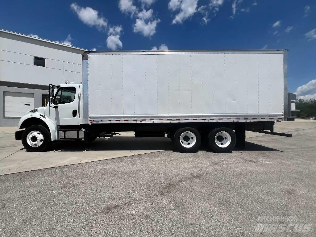 Freightliner M 106 Camiones caja cerrada