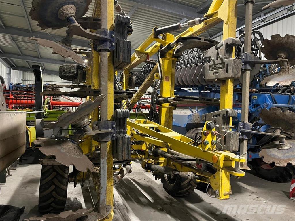 Bednar TO6000 HM Cultivadores