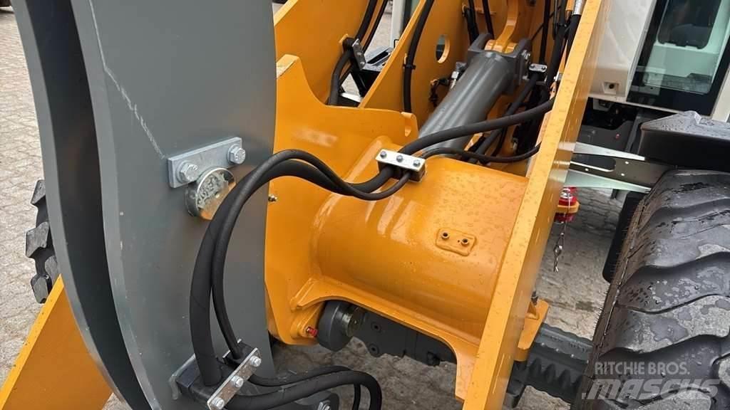 Liebherr L 506 Excavadoras especiales