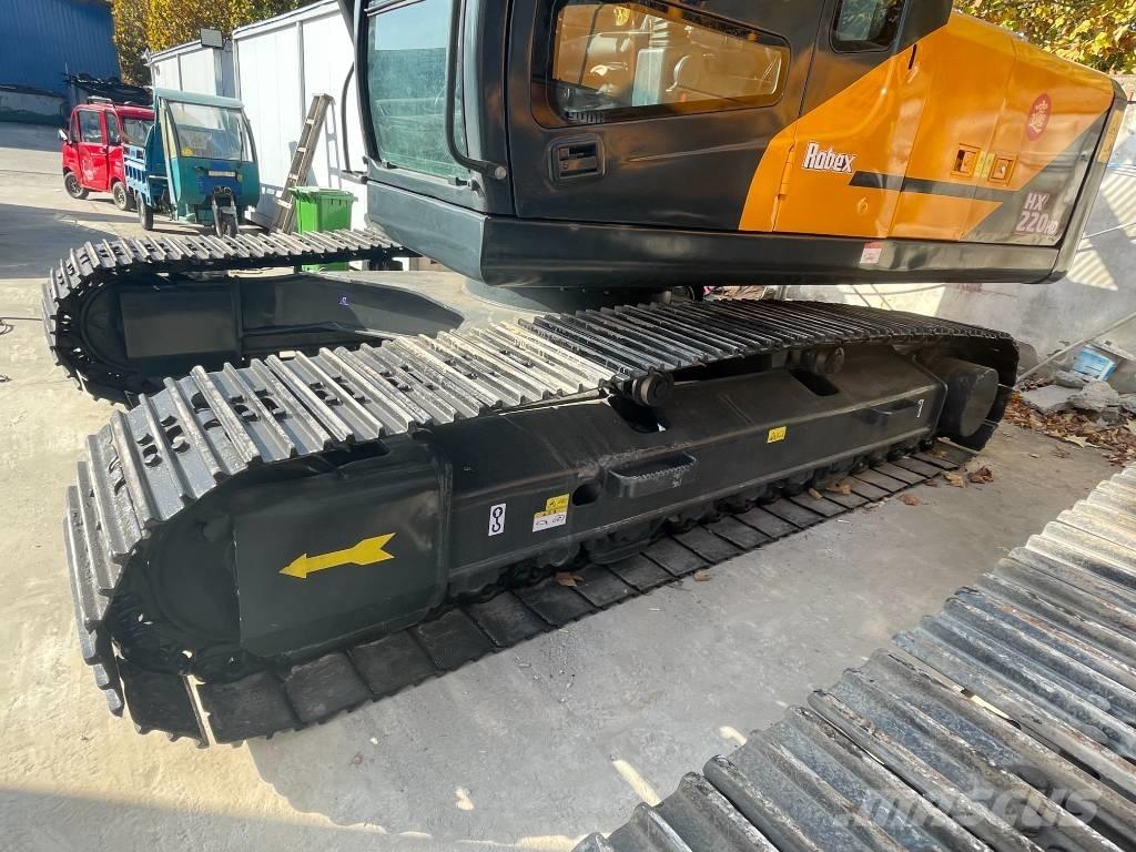 Hyundai HX 220 Excavadoras de cadenas