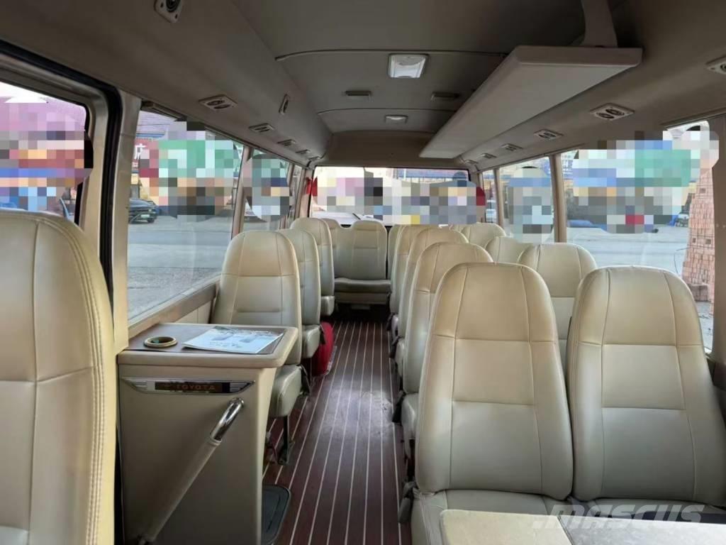 Toyota Coaster Autobuses interurbanos