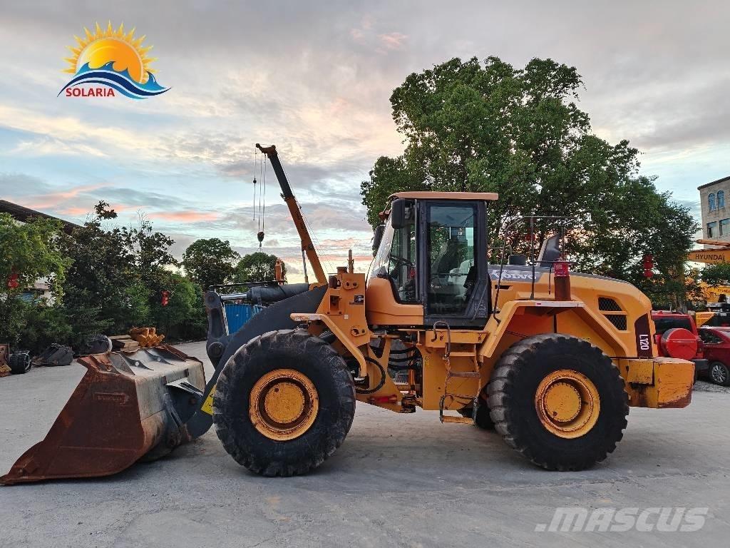 Volvo L 120 Cargadoras sobre ruedas