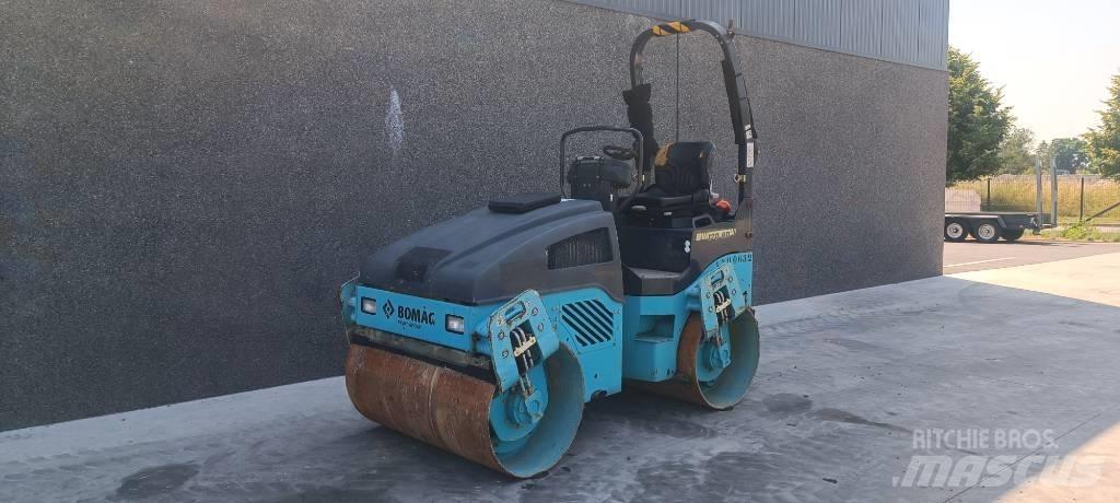 Bomag BW 120 AD-4 Rodillos de doble tambor