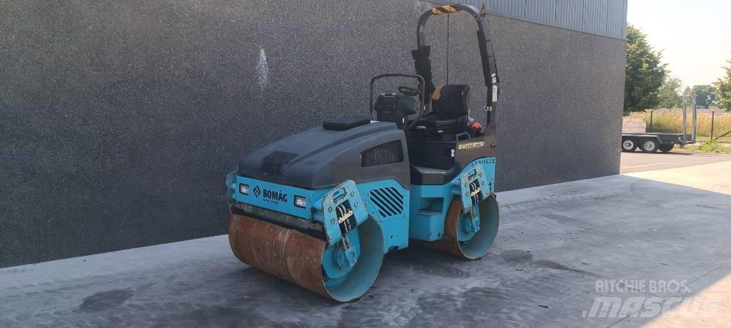 Bomag BW 120 AD-4 Rodillos de doble tambor