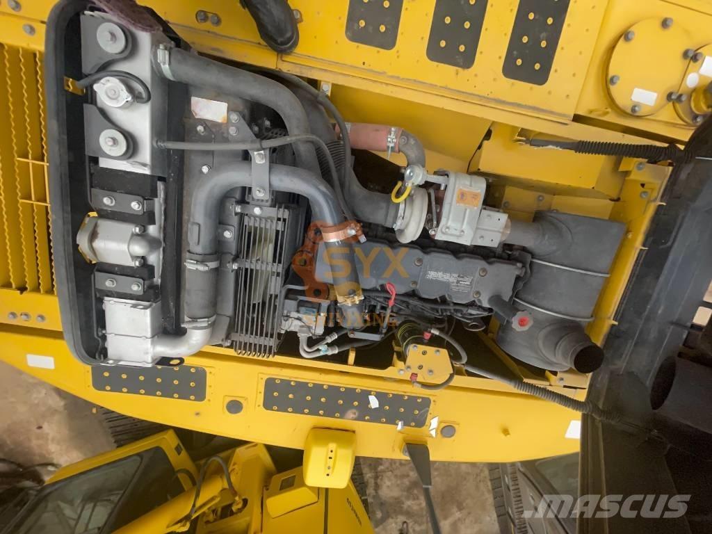 Komatsu PC 200-8 Excavadoras de cadenas