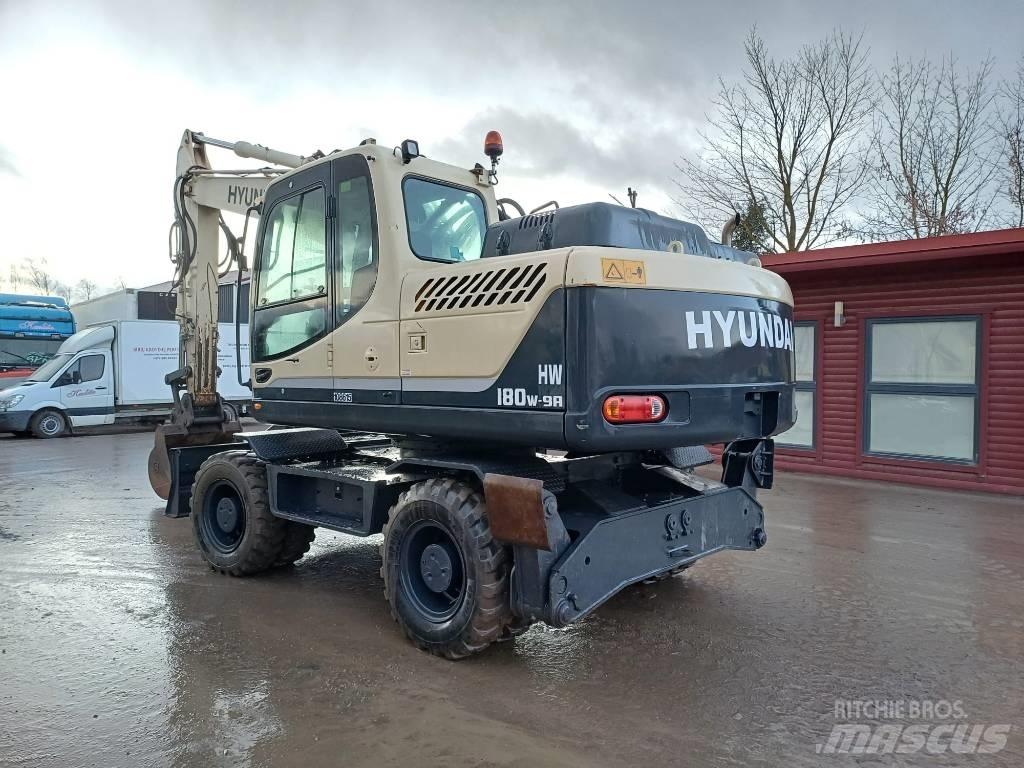 Hyundai HW 180 - 9A Excavadoras de ruedas