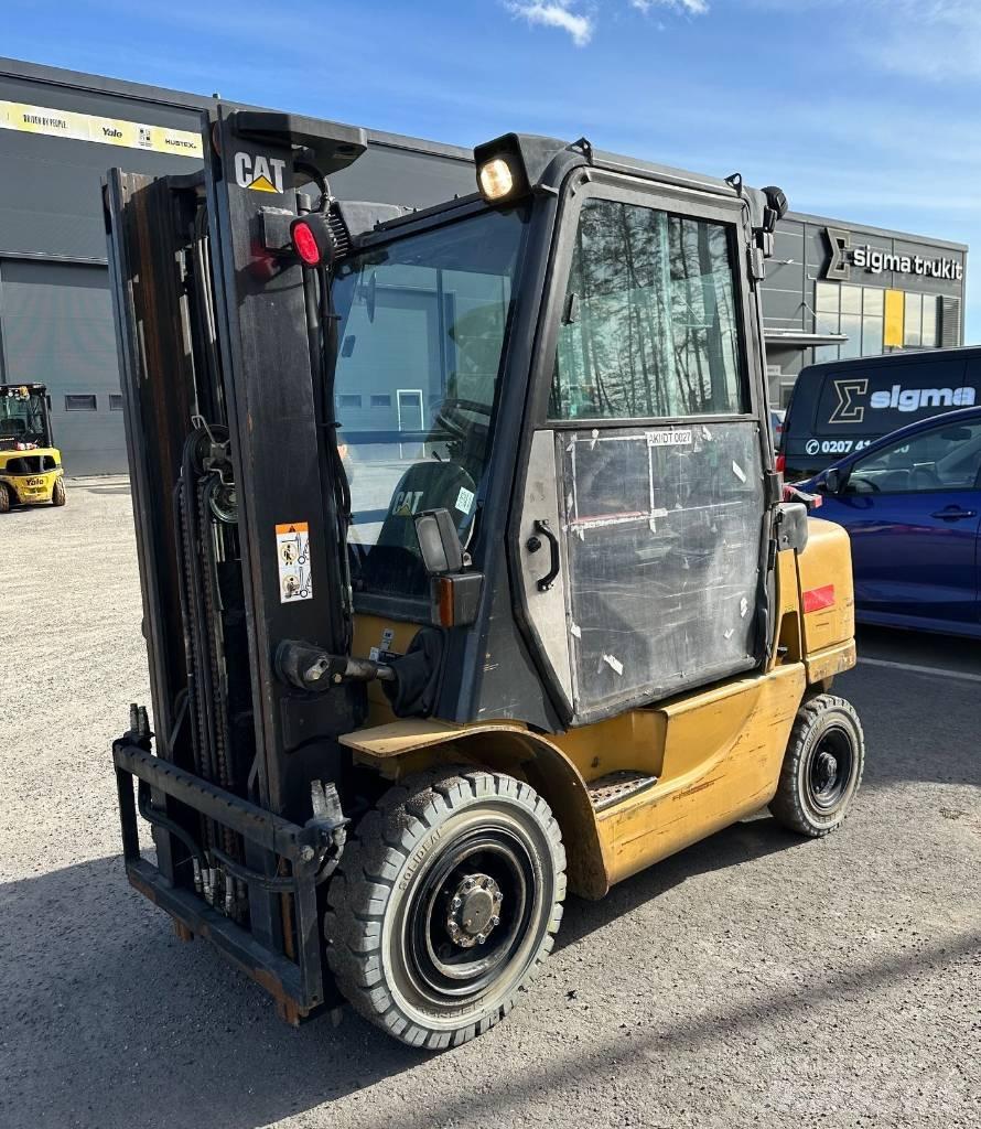 CAT DP 25 K Carretillas diesel