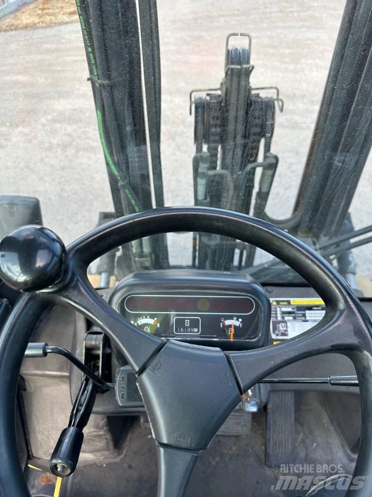 CAT DP 25 K Carretillas diesel