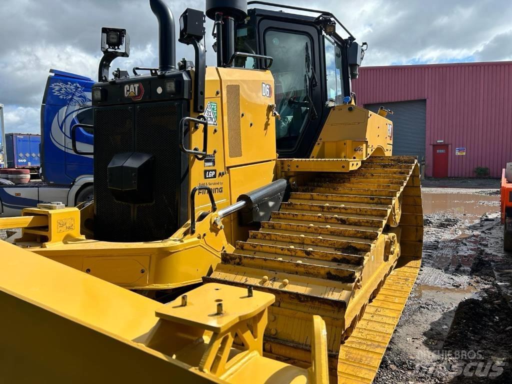 CAT D 6 LGP Buldozer sobre oruga