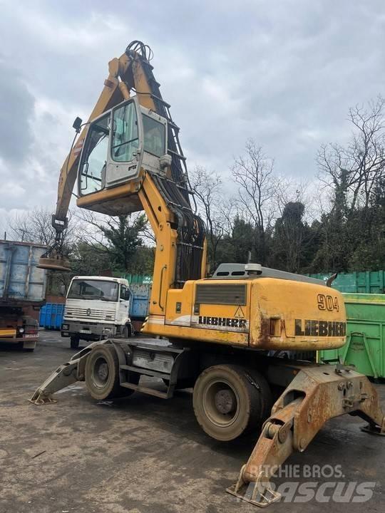 Liebherr A 904 C Excavadoras de ruedas