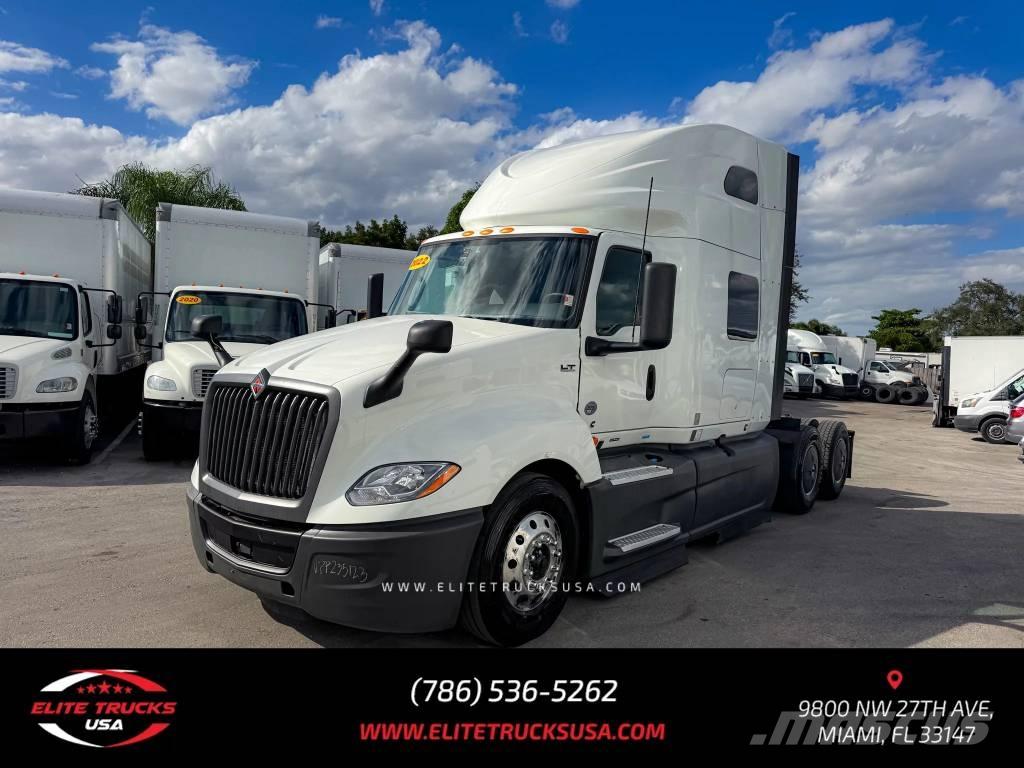 International LT Cabezas tractoras