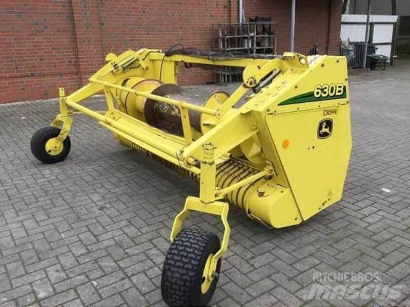 John Deere 630 B Accesorios para cosechadoras combinadas