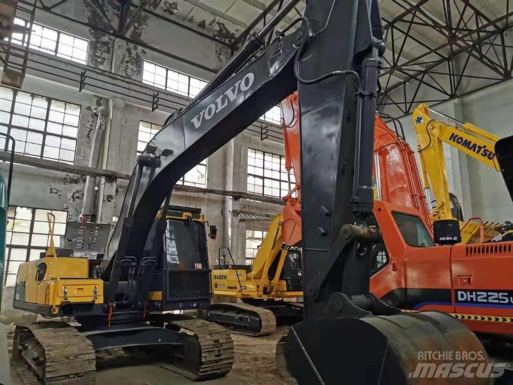 Volvo EC200D Excavadoras de cadenas