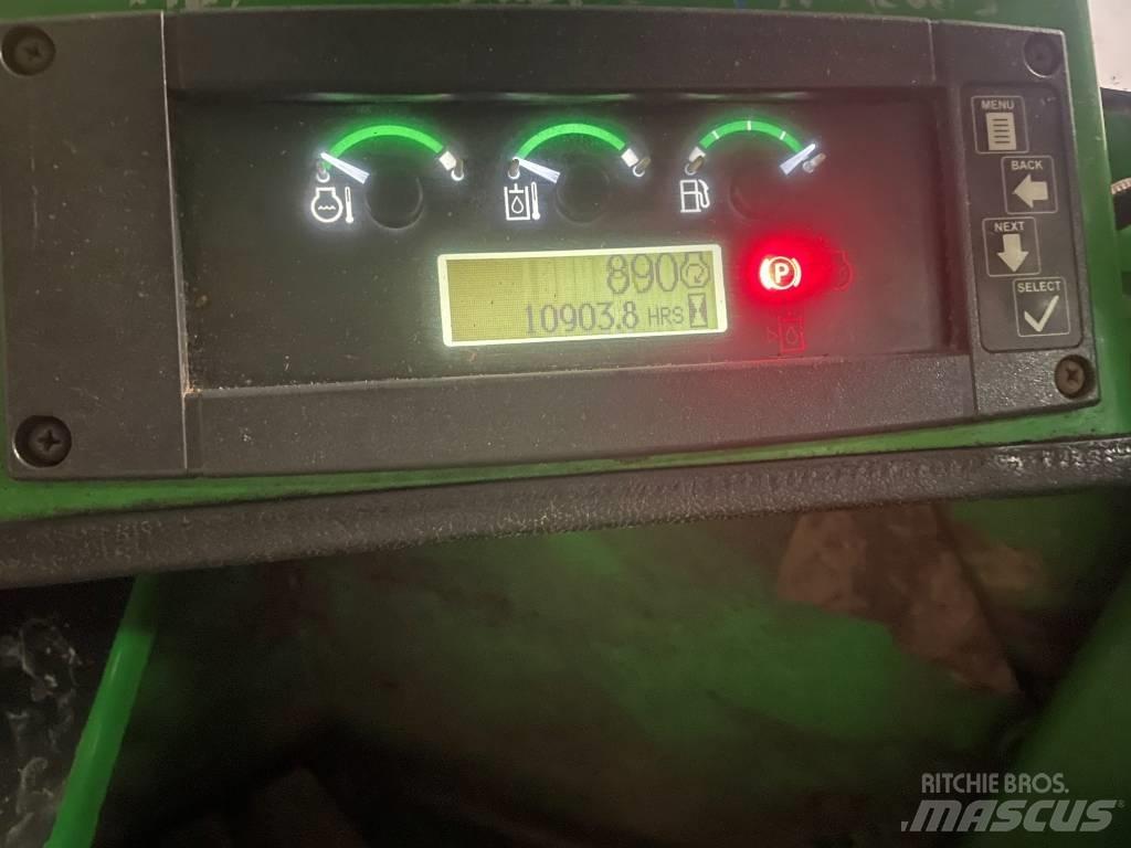 John Deere 643 K Talador apilador